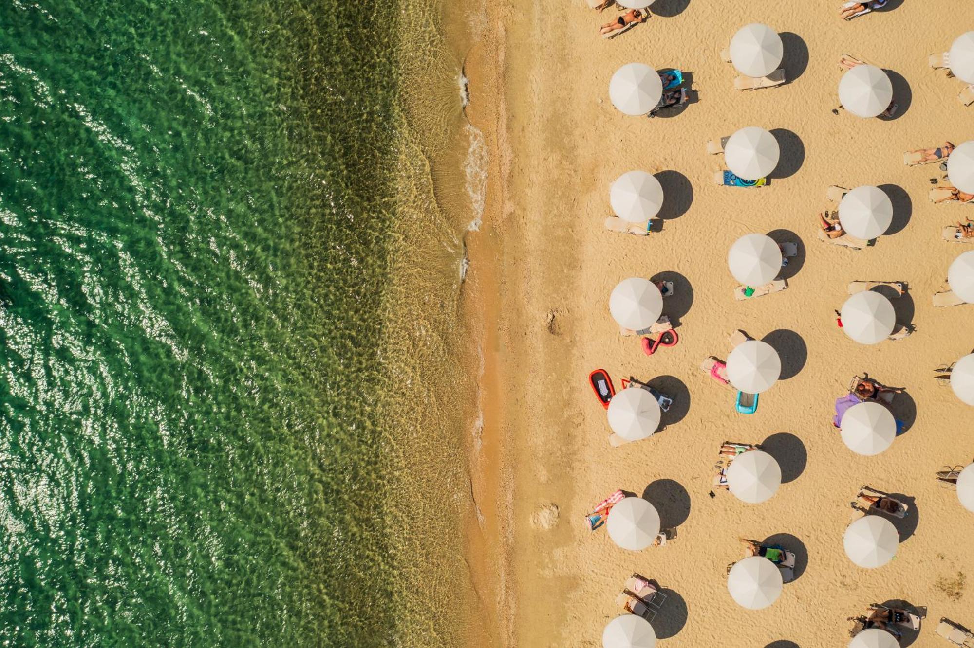 Akrathos Beach Hotel オウランオウポリ エクステリア 写真