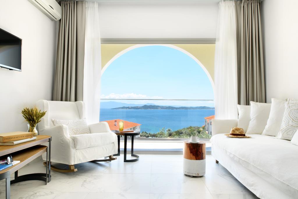 Akrathos Beach Hotel オウランオウポリ エクステリア 写真