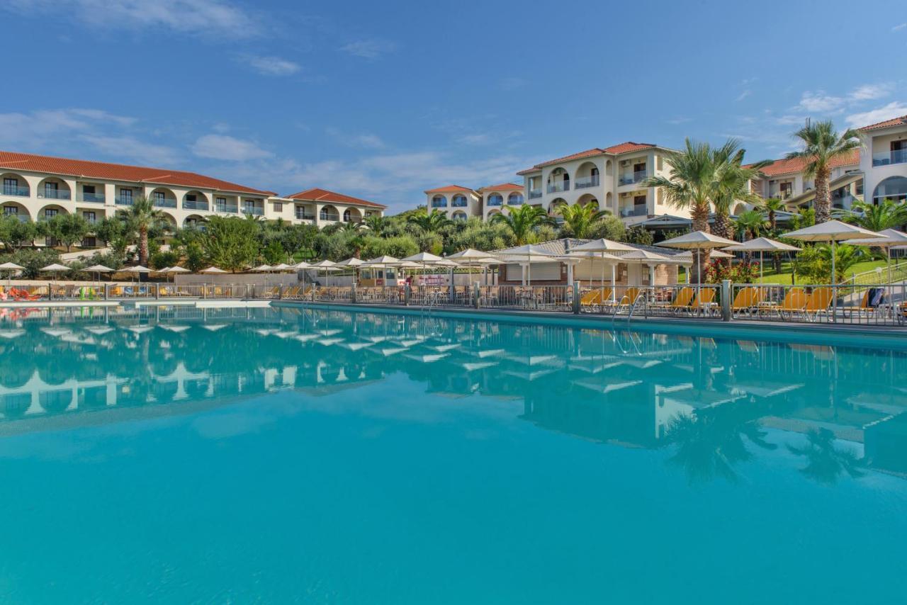 Akrathos Beach Hotel オウランオウポリ エクステリア 写真