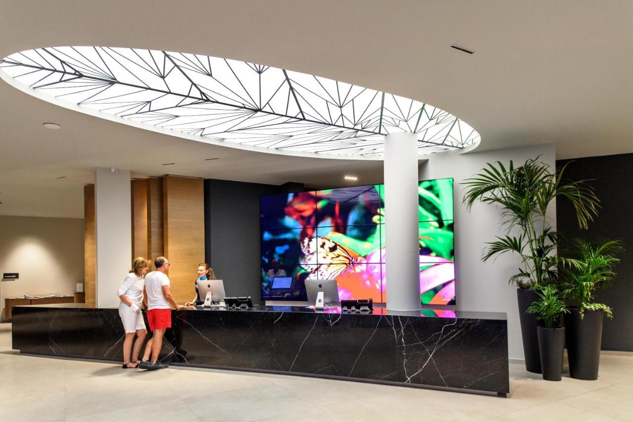 Akrathos Beach Hotel オウランオウポリ エクステリア 写真